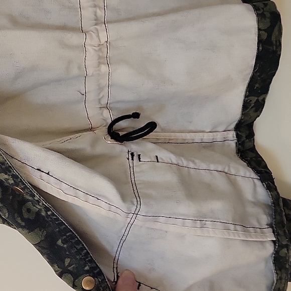 GAP Army Green Floral Camo Snap Button Festival Jacket - Picture 6 of 9